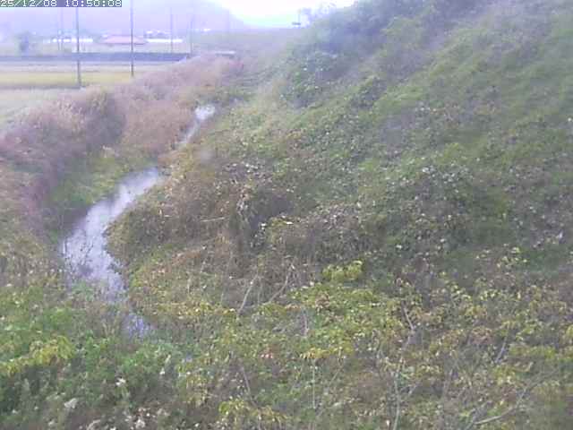 旧三谷川１2025/12/08 11:30:00