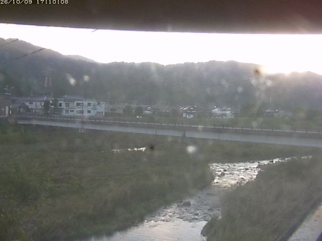 八東川６2026/10/09 20:20:00