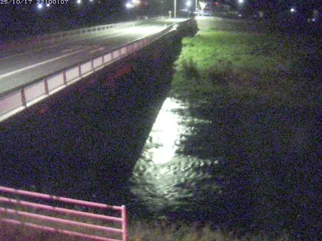 八東川３2025/10/18 20:30:00