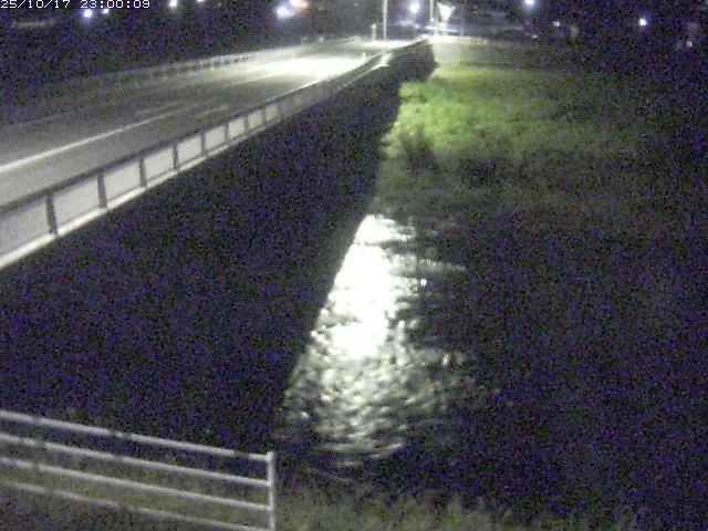八東川３2025/10/18 20:30:00