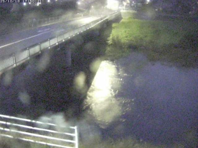 八東川３2025/10/18 20:30:00