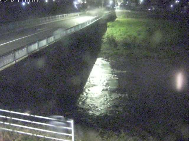 八東川３2025/10/18 20:30:00