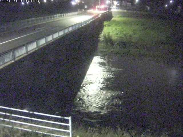 八東川３2025/10/18 20:30:00