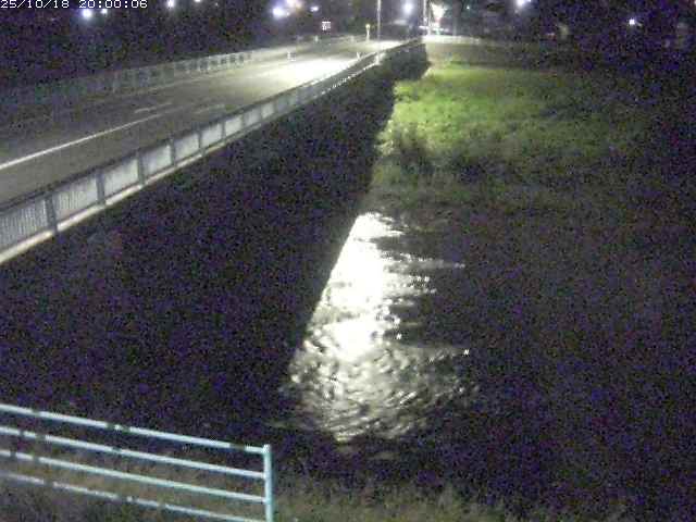 八東川３2025/10/18 20:30:00
