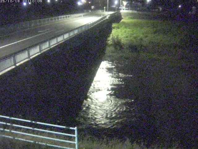 八東川３2025/10/18 20:30:00