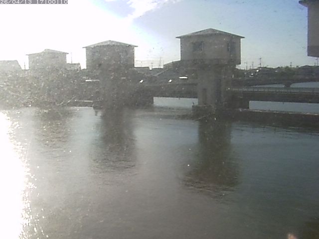 橋津川水門２（上流）2026/04/14 17:00:00