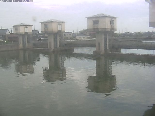 橋津川水門２（上流）2026/04/14 17:00:00