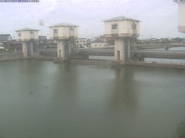 橋津川水門２（上流）2026/04/14 17:00:00
