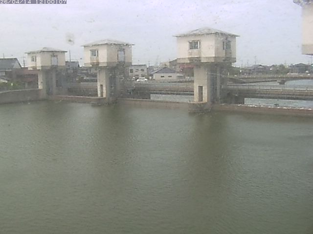 橋津川水門２（上流）2026/04/14 17:00:00