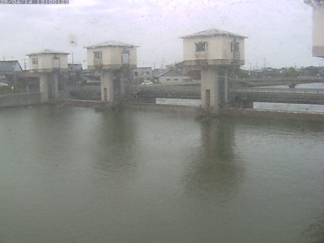 橋津川水門２（上流）2026/04/14 17:00:00