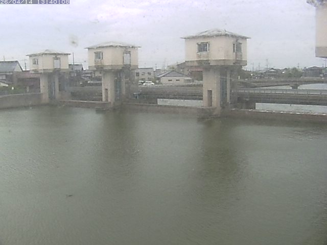 橋津川水門２（上流）2026/04/14 17:00:00