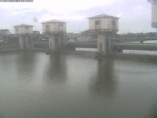 橋津川水門２（上流）2026/04/14 17:00:00