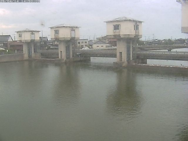 橋津川水門２（上流）2026/04/14 17:00:00