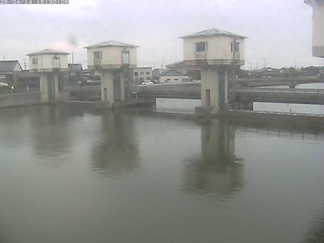 橋津川水門２（上流）2026/04/14 17:00:00
