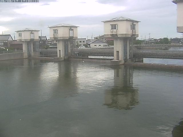 橋津川水門２（上流）2026/08/17 20:40:00