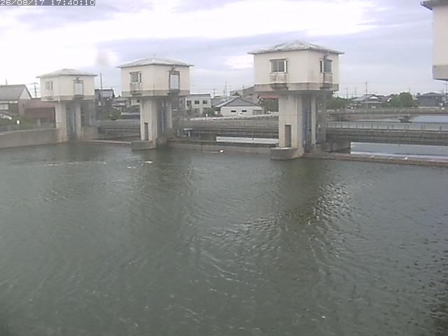 橋津川水門２（上流）2026/08/17 20:40:00