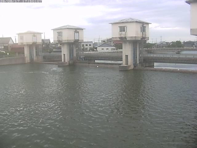 橋津川水門２（上流）2026/08/17 20:40:00
