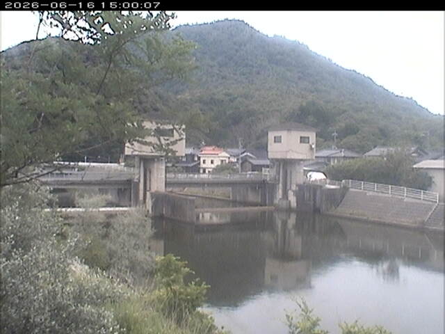 塩見川潮止堰2026/06/17 12:00:00