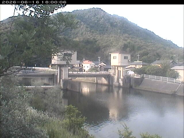 塩見川潮止堰2026/06/17 12:00:00