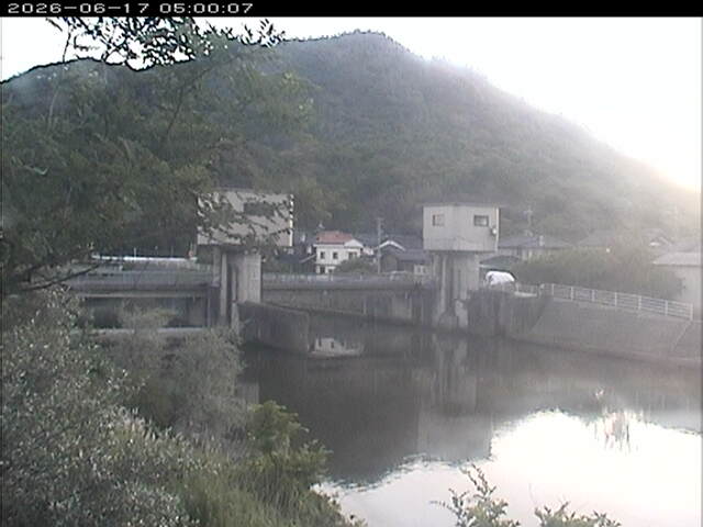 塩見川潮止堰2026/06/17 12:00:00