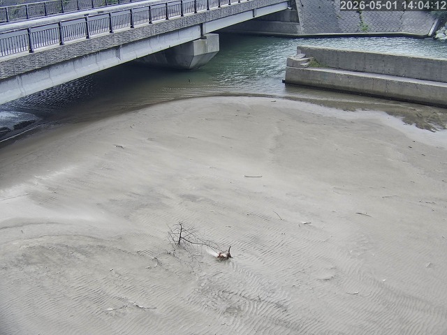 塩見川１2026/05/01 17:00:00