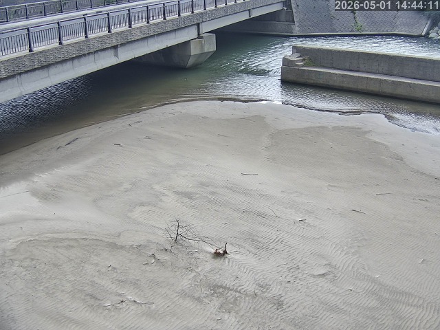 塩見川１2026/05/01 17:00:00