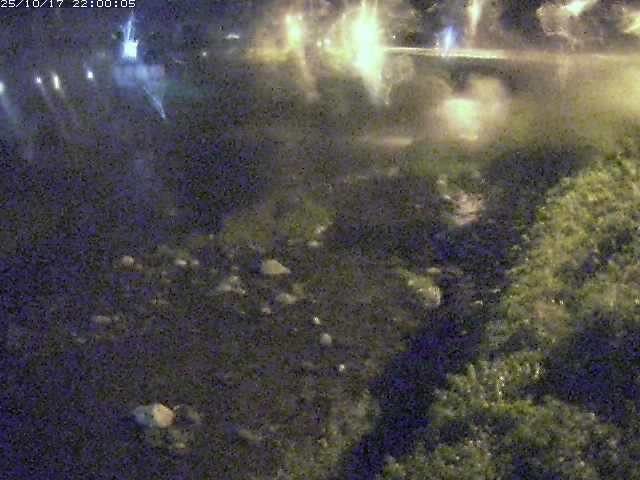 八東川７2025/10/18 20:30:00