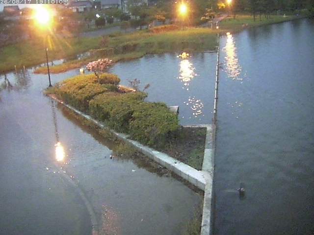 東郷池２2026/08/17 20:40:00