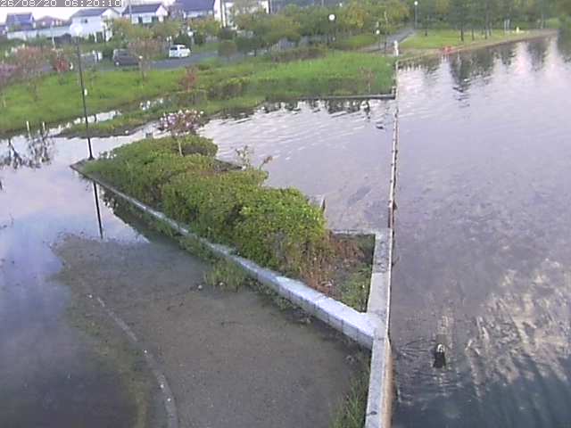東郷池２2026/08/20 8:40:00