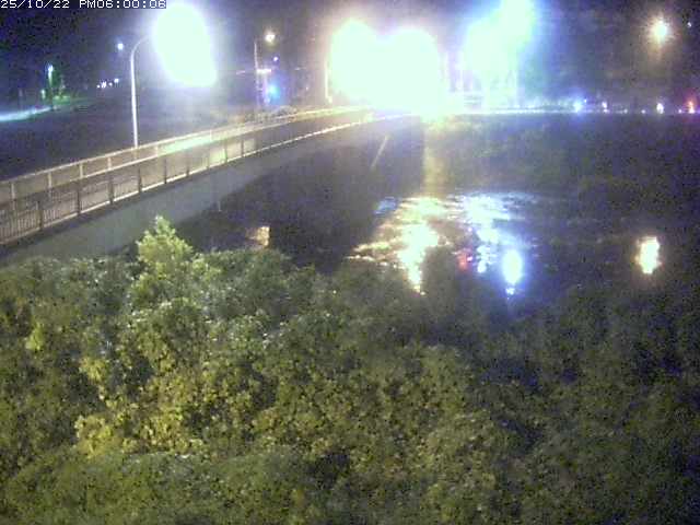 日野川３2025/10/23 18:00:00