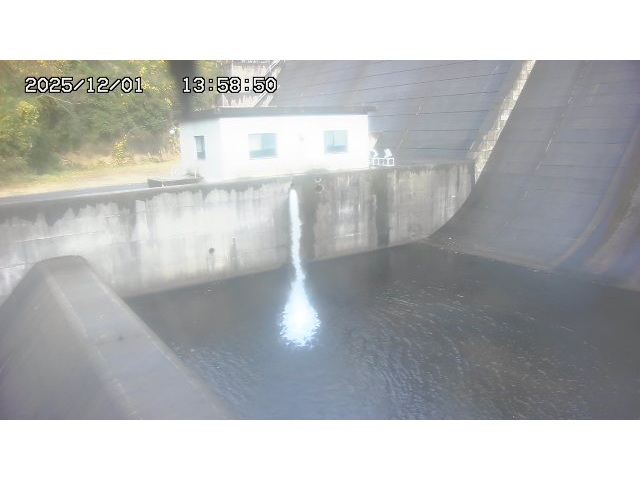 東郷ダム１（下流）2025/12/02 11:30:00