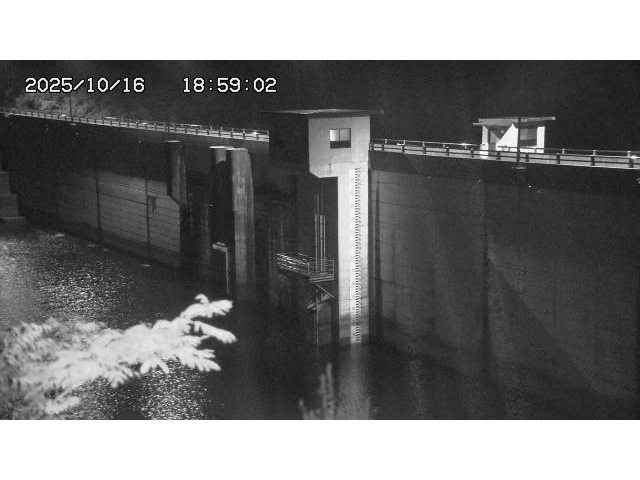 東郷ダム２（上流）2025/10/17 6:00:00