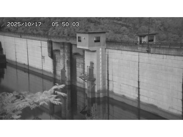 東郷ダム２（上流）2025/10/17 6:00:00