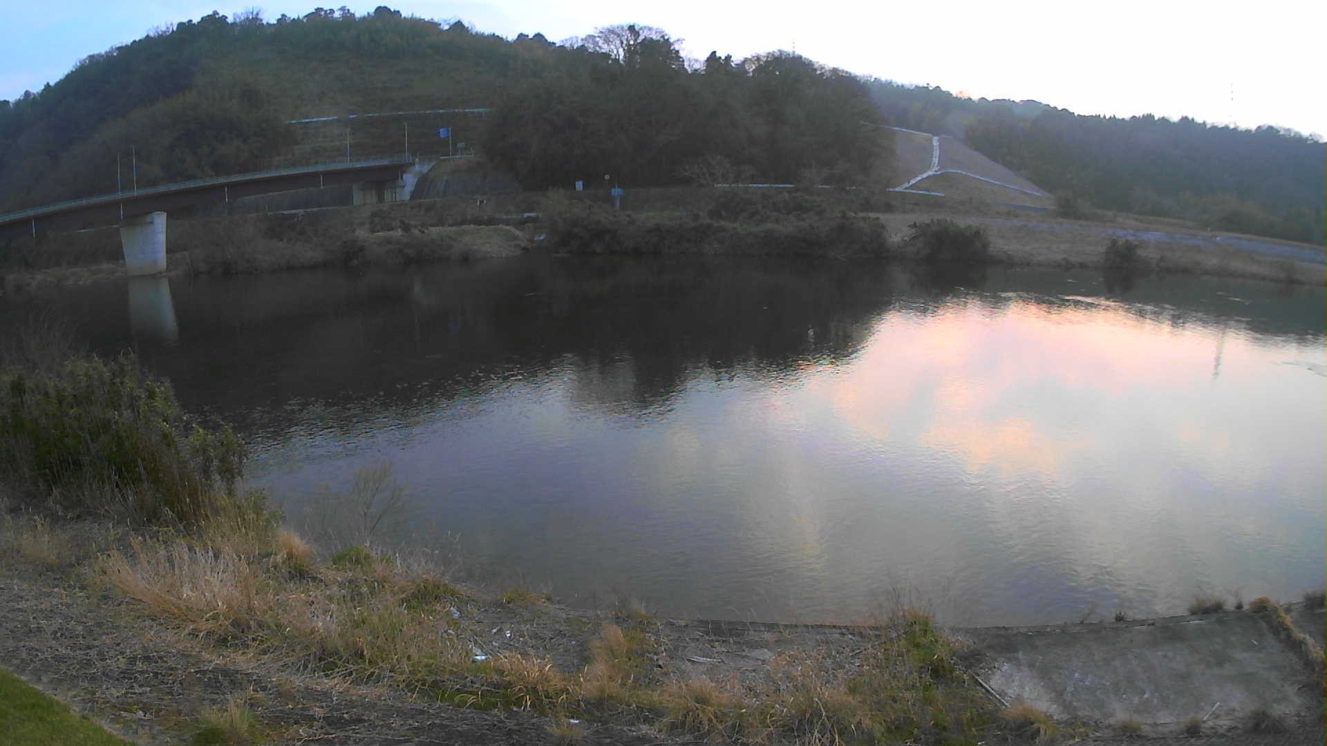 日野川11k200右岸　吉定排水樋門