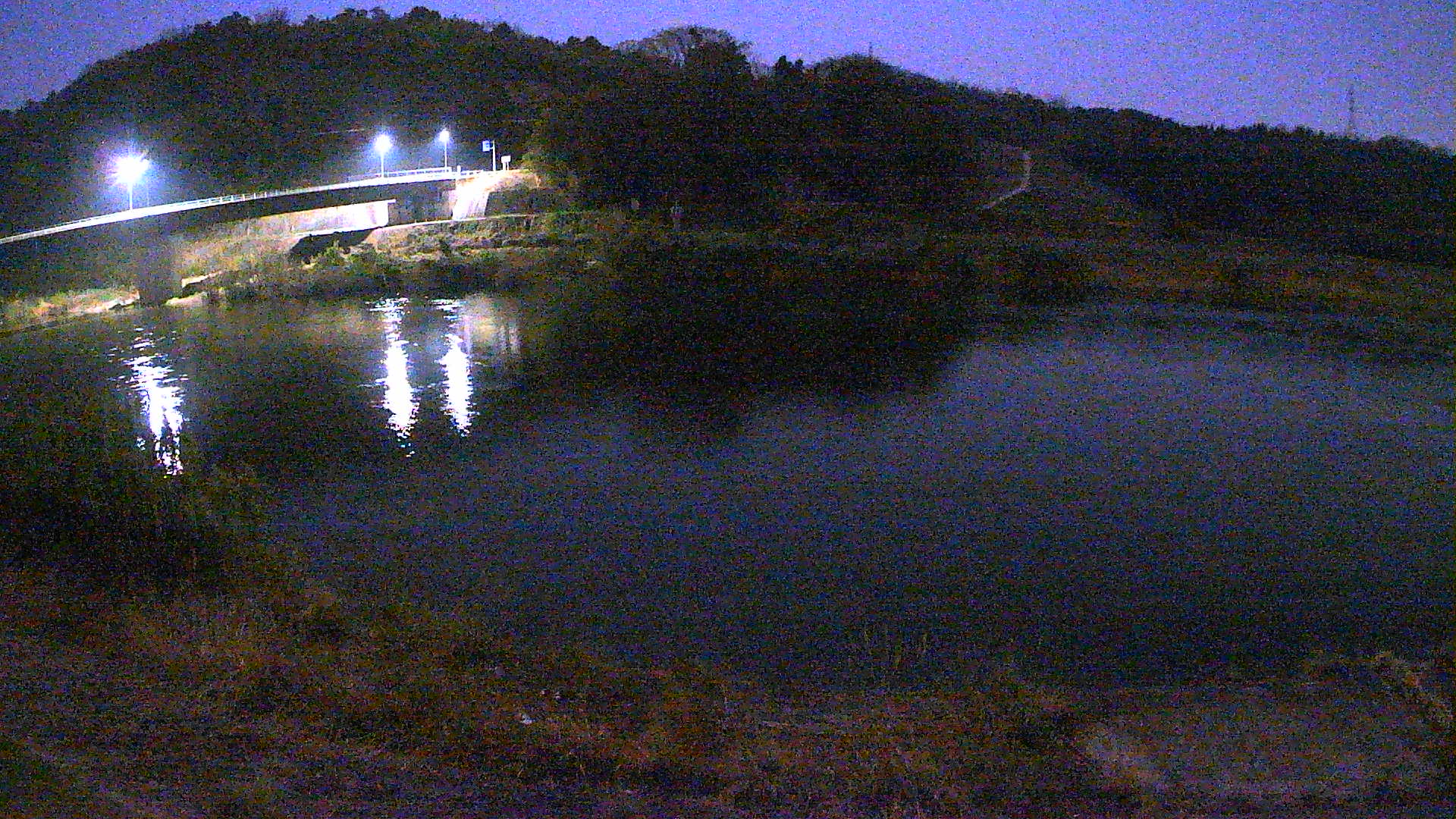 日野川11k200右岸　吉定排水樋門