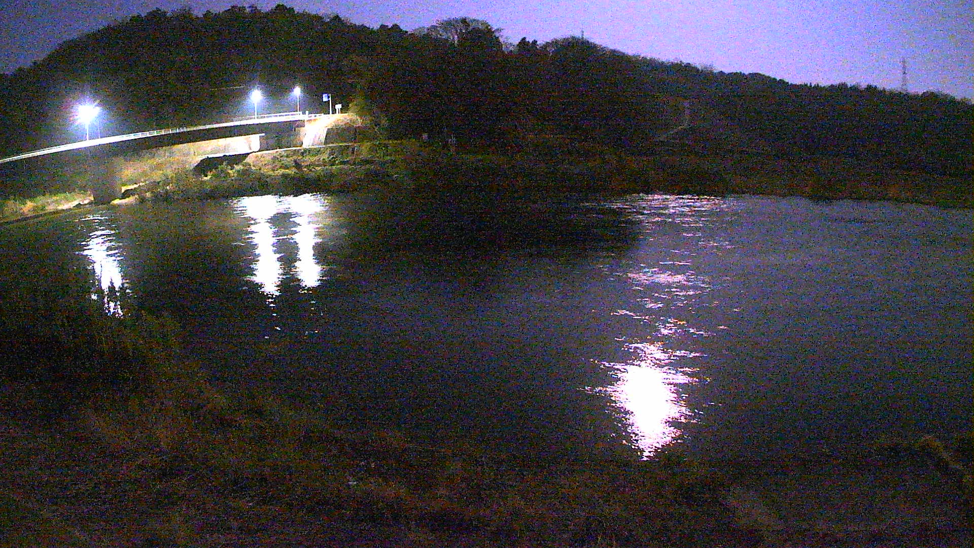 日野川11k200右岸　吉定排水樋門