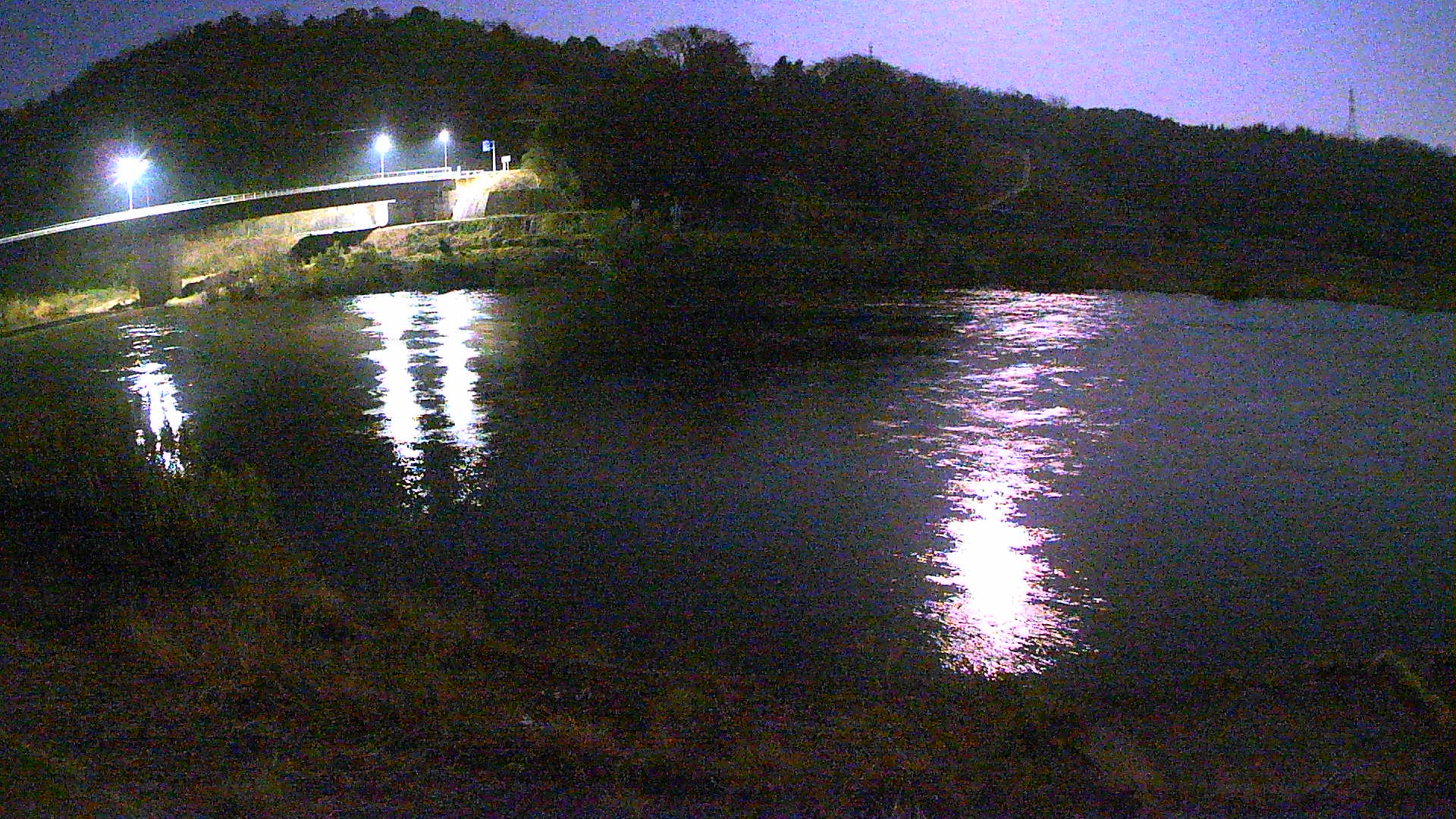 日野川11k200右岸　吉定排水樋門