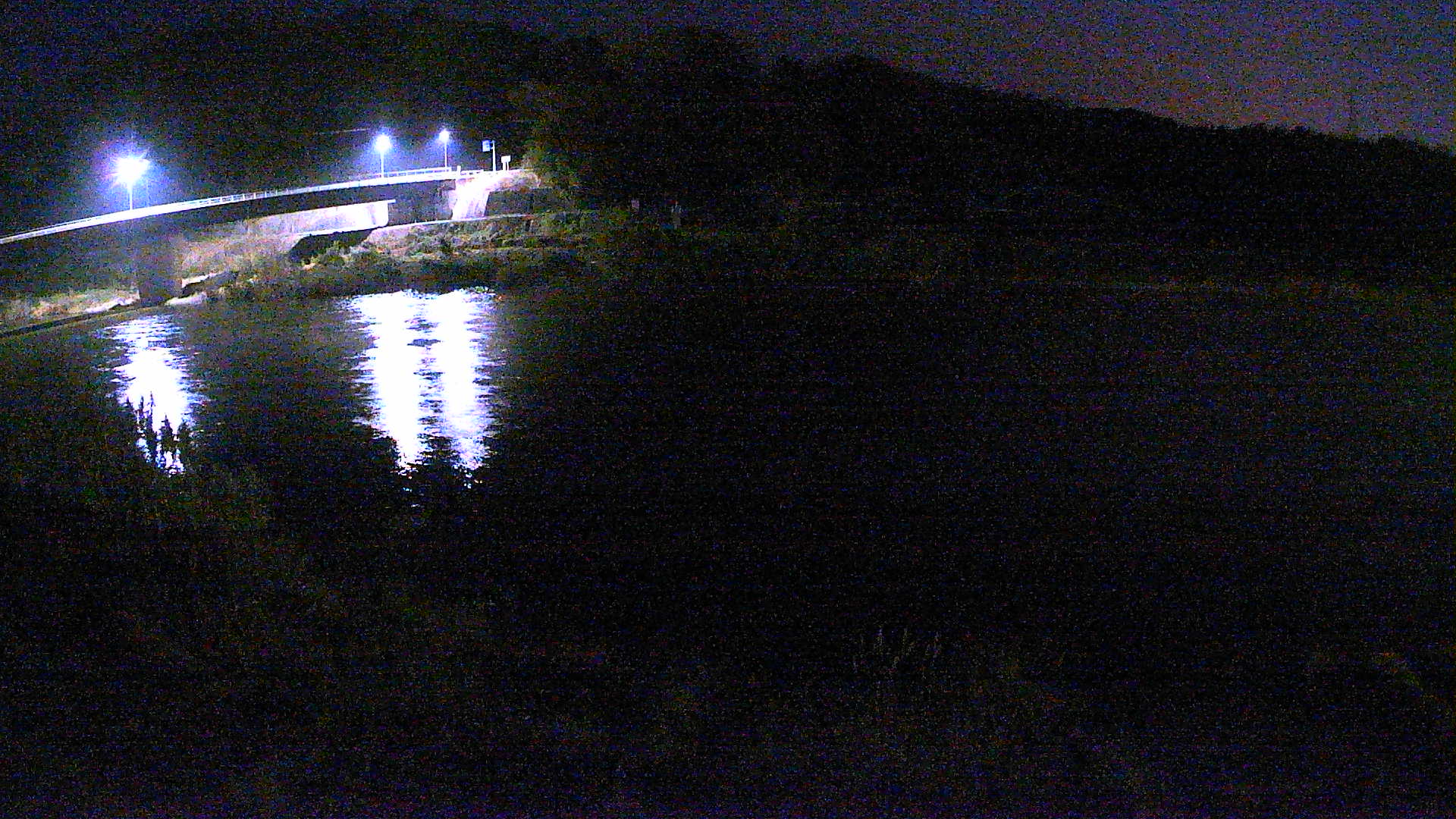 日野川11k200右岸　吉定排水樋門