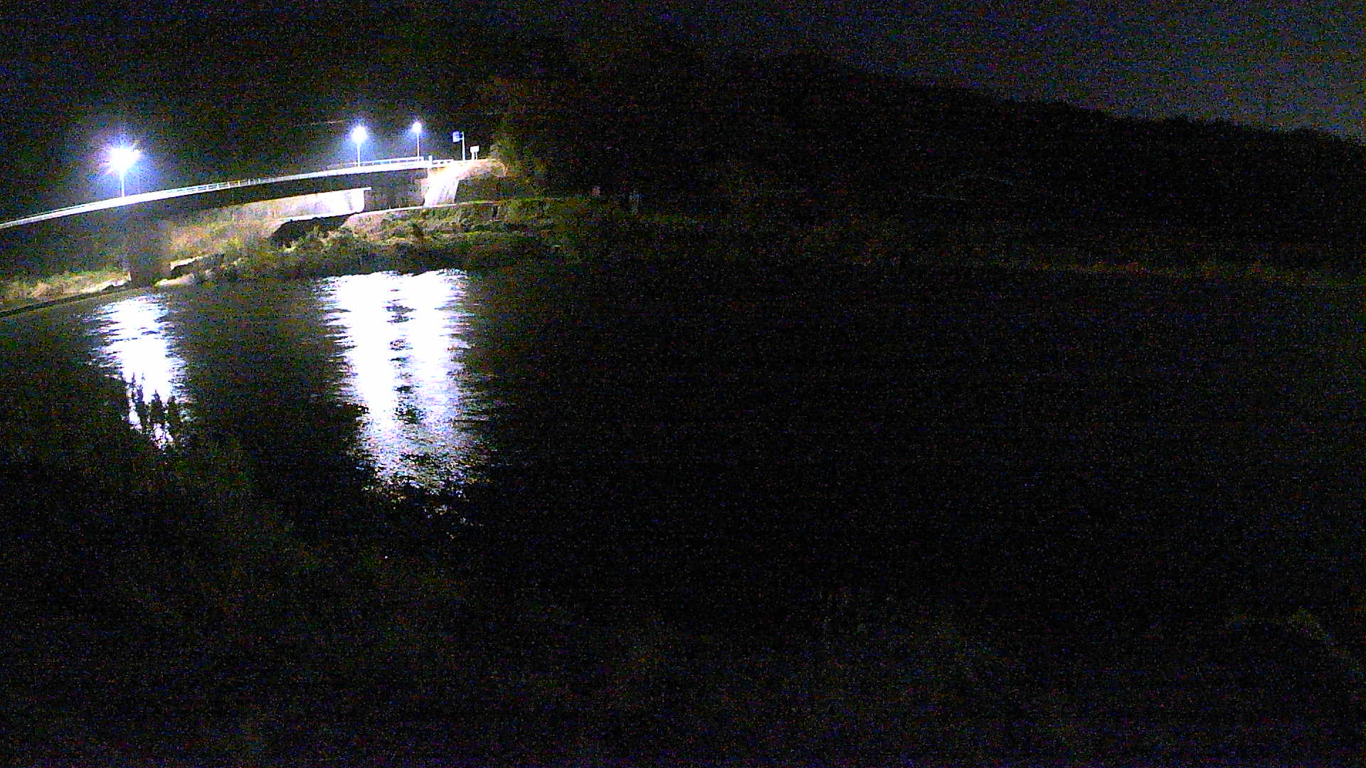 日野川11k200右岸　吉定排水樋門