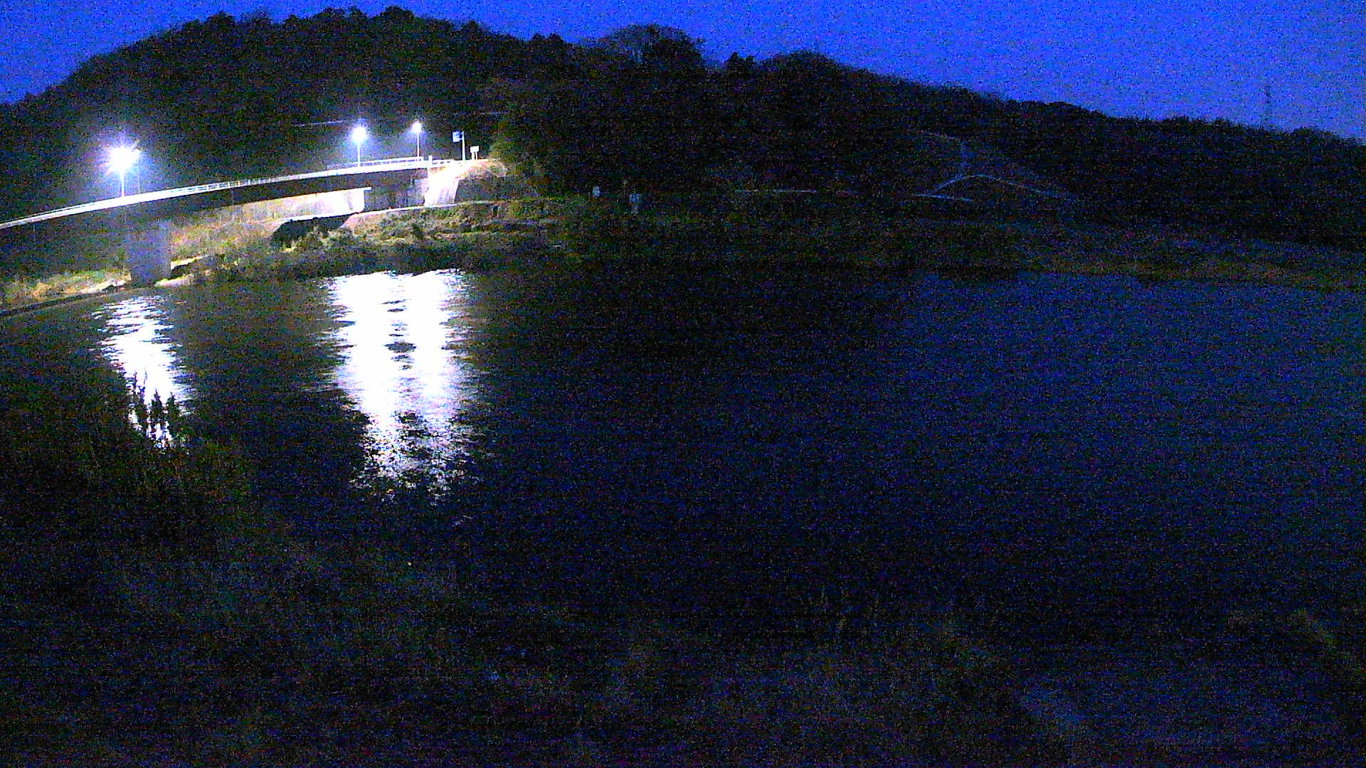 日野川11k200右岸　吉定排水樋門