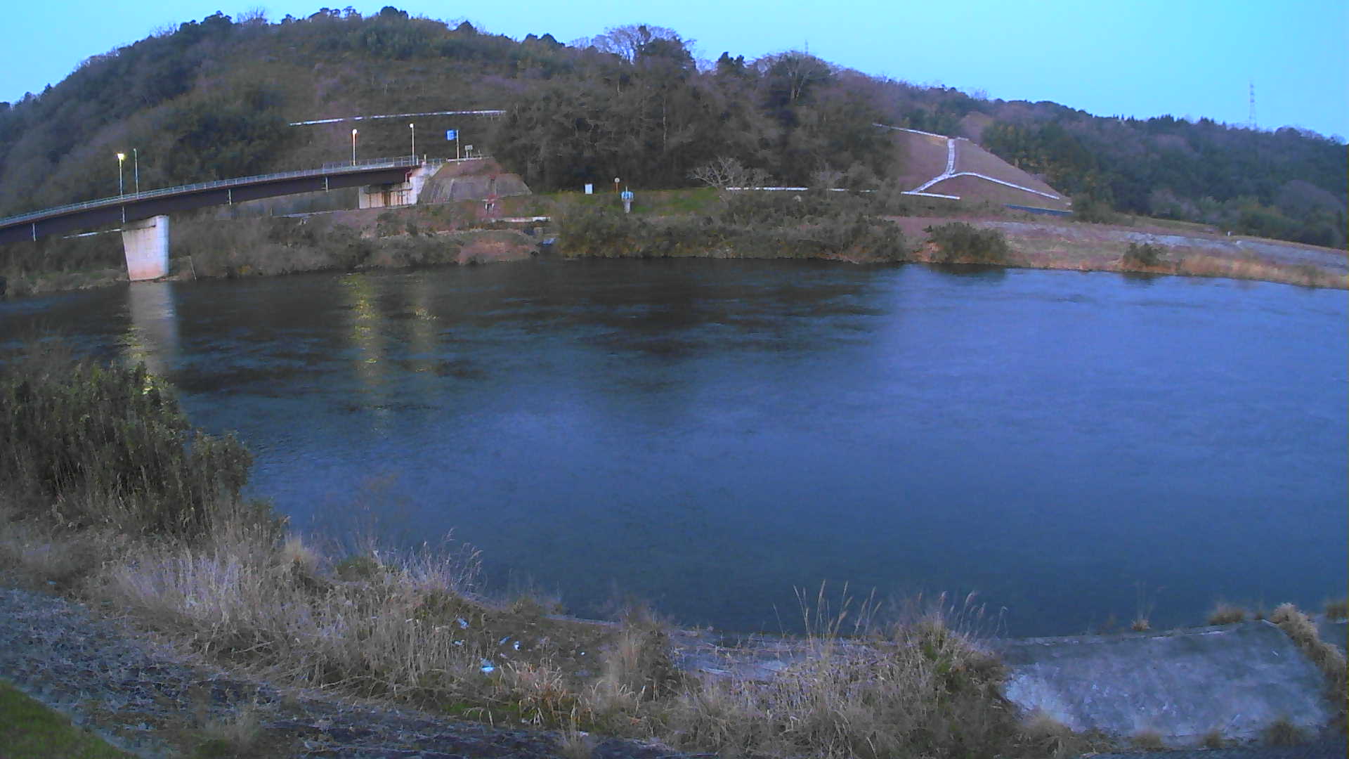 日野川11k200右岸　吉定排水樋門