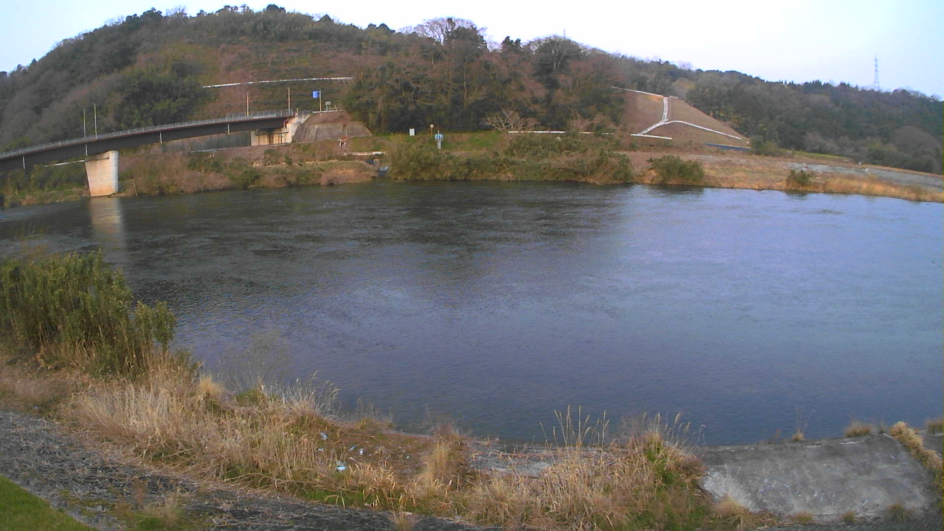 日野川11k200右岸　吉定排水樋門