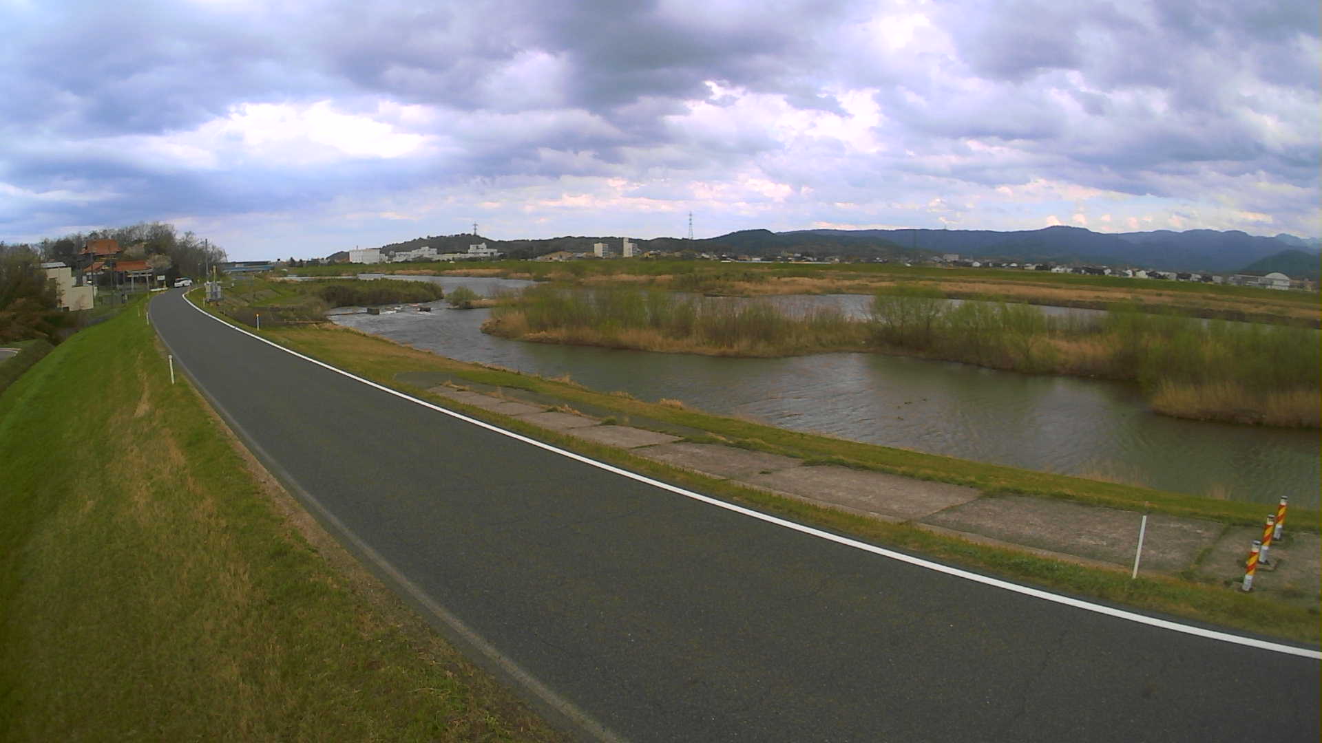 天神川1k600左岸　新天神橋