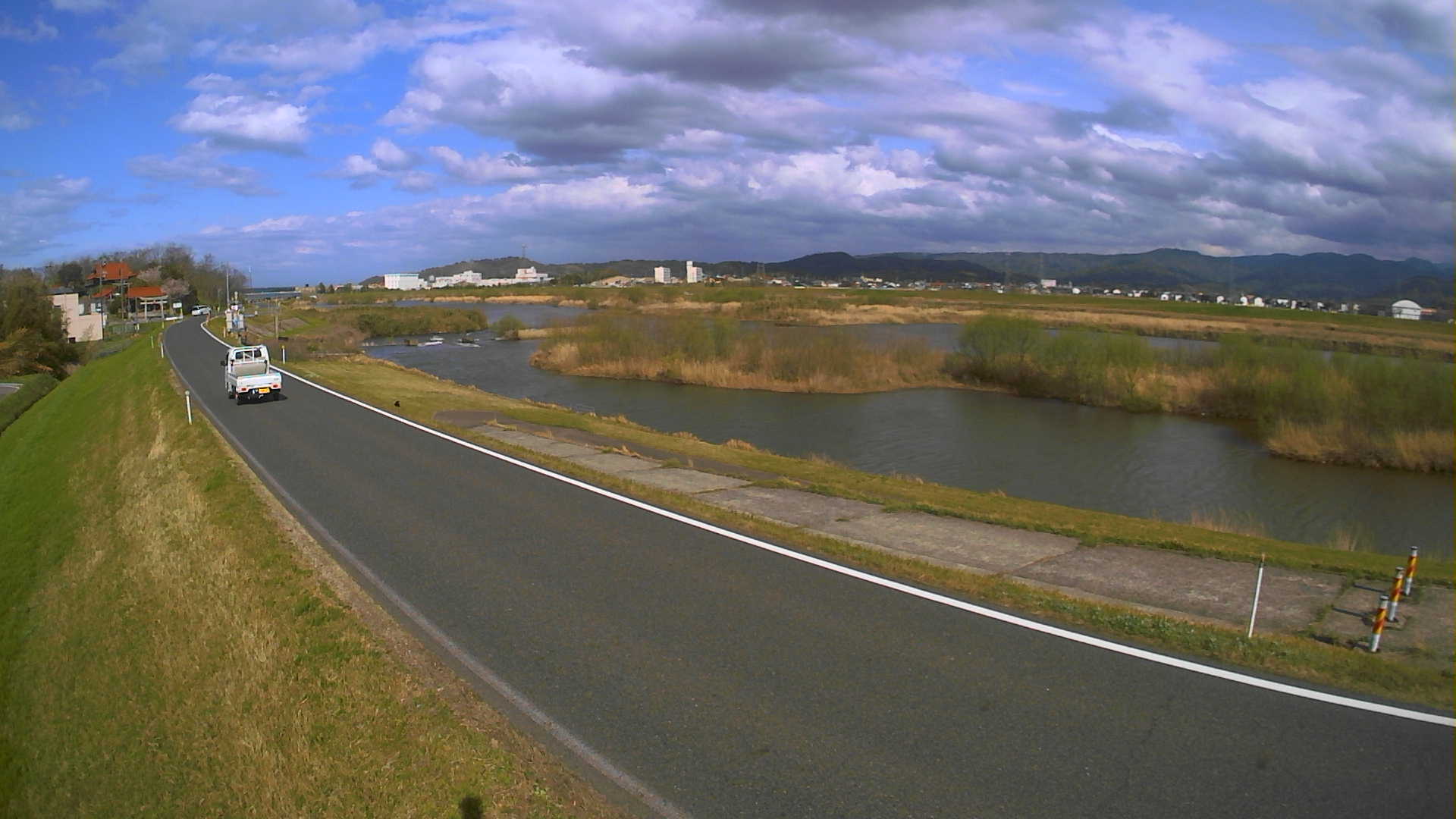 天神川1k600左岸　新天神橋
