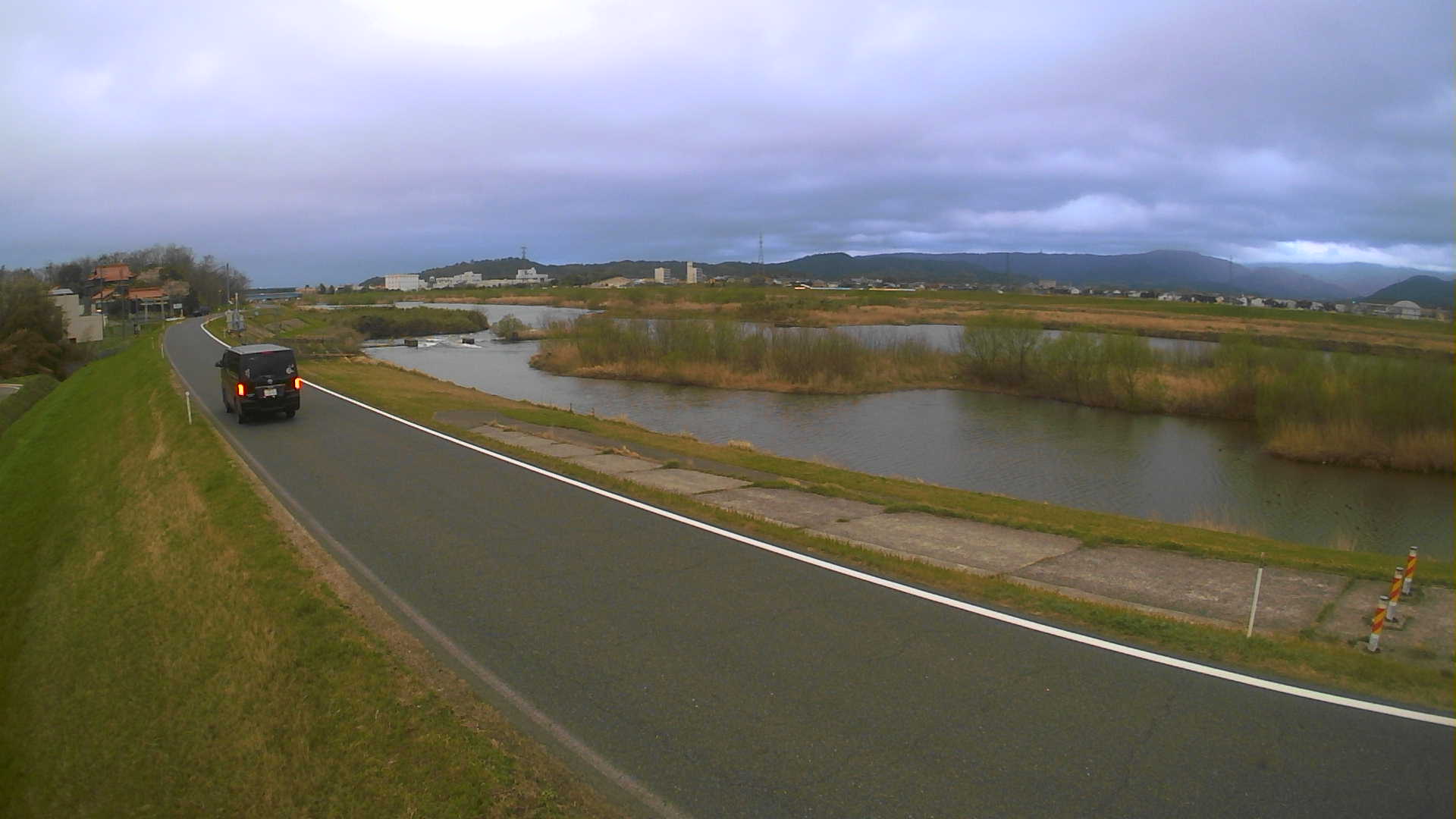 天神川1k600左岸　新天神橋