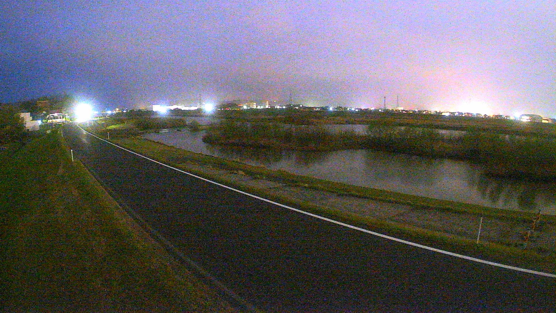 天神川1k600左岸　新天神橋