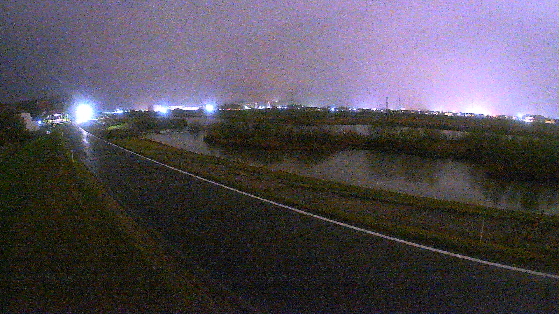 天神川1k600左岸　新天神橋