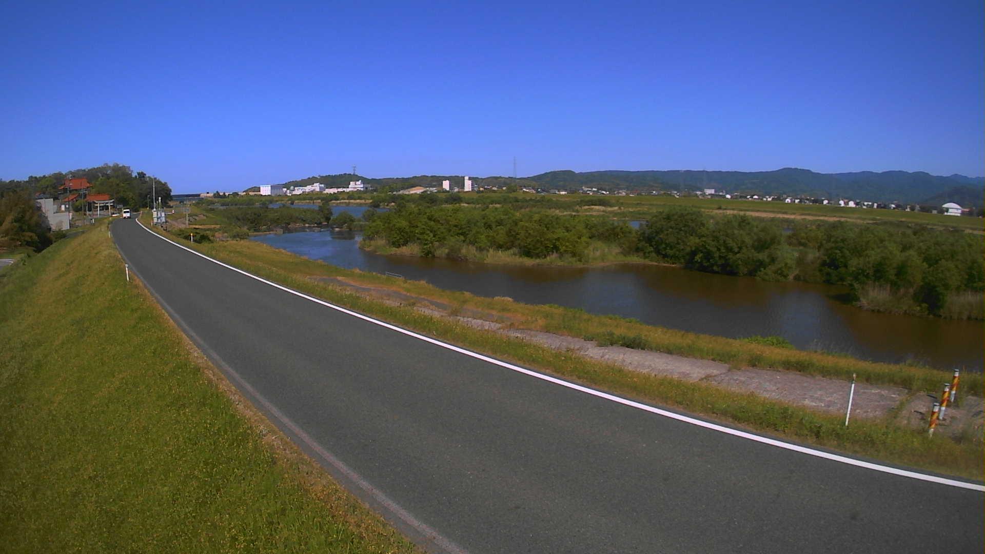 天神川1k600左岸　新天神橋