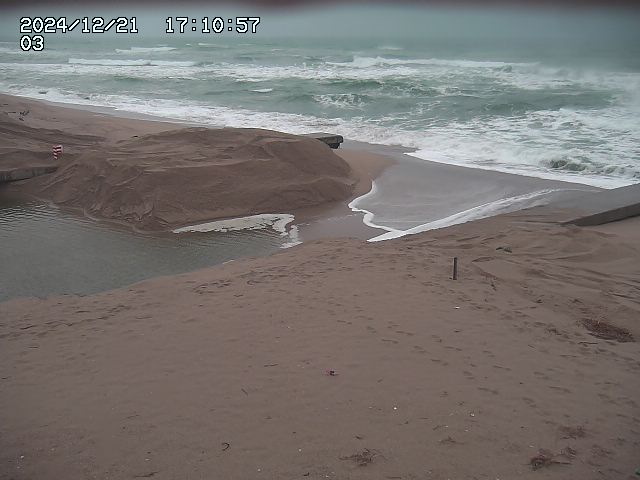 北条川放水路１2025/12/22 1:50:00