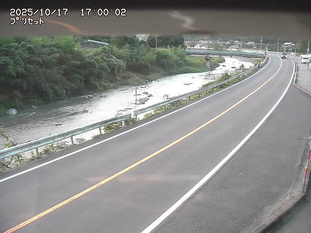 佐治川４2025/10/17 17:30:00